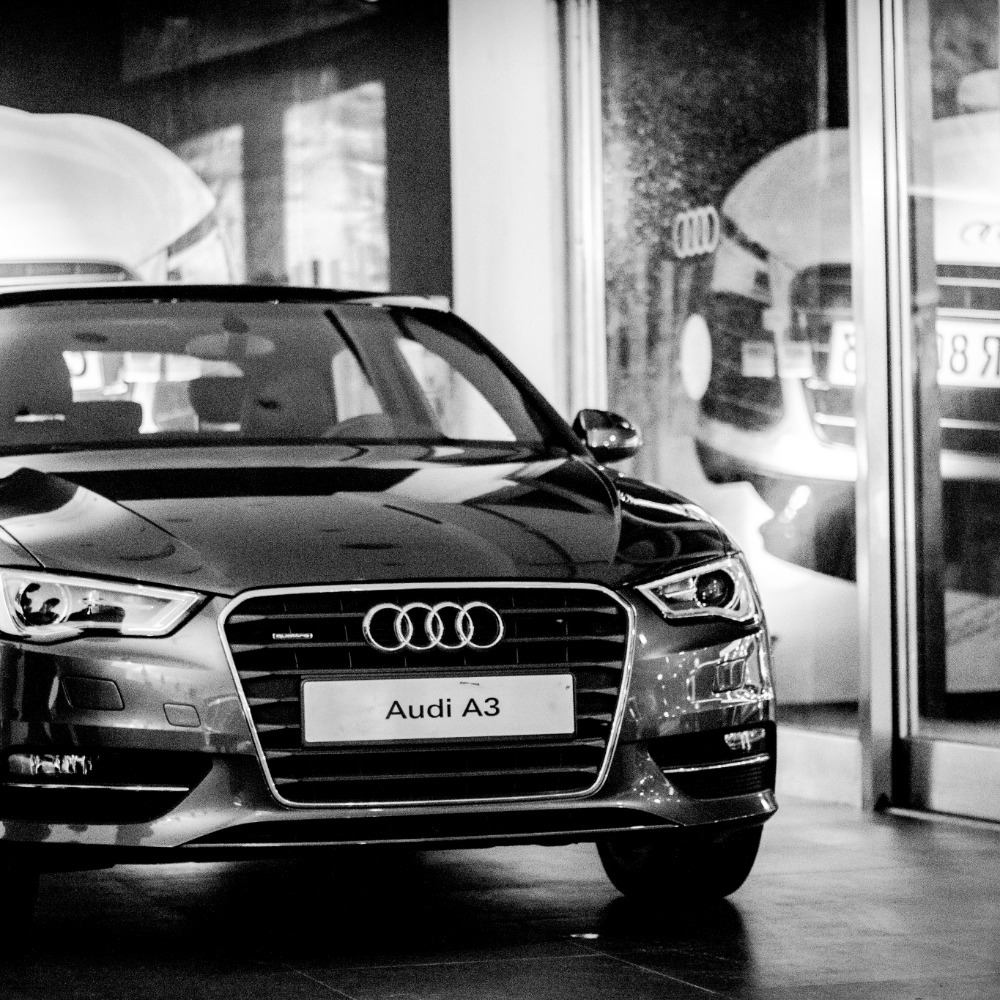 Audi - E