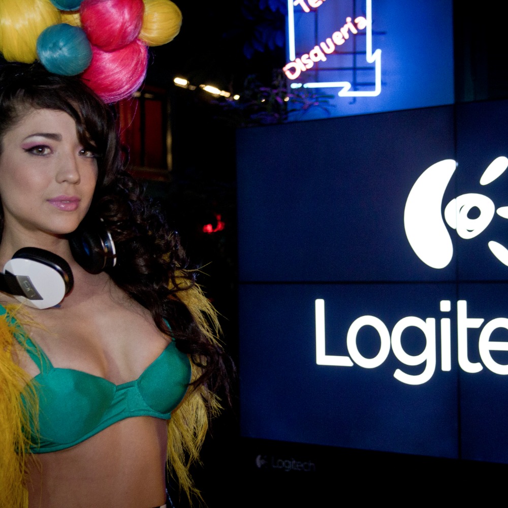 Logitech - E